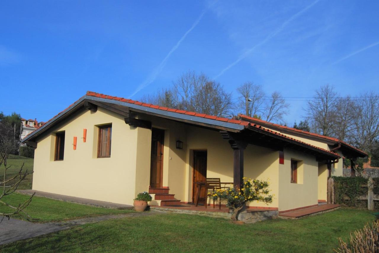 Apartamentos El Perujo 코밀라스 외부 사진