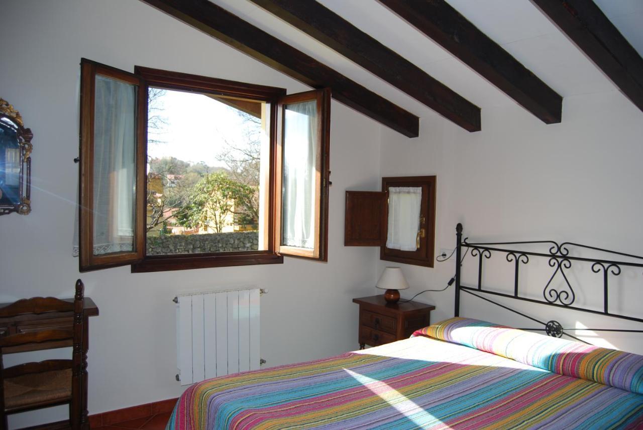 Apartamentos El Perujo 코밀라스 외부 사진