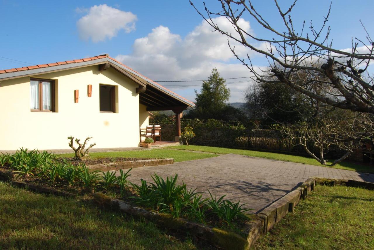Apartamentos El Perujo 코밀라스 외부 사진